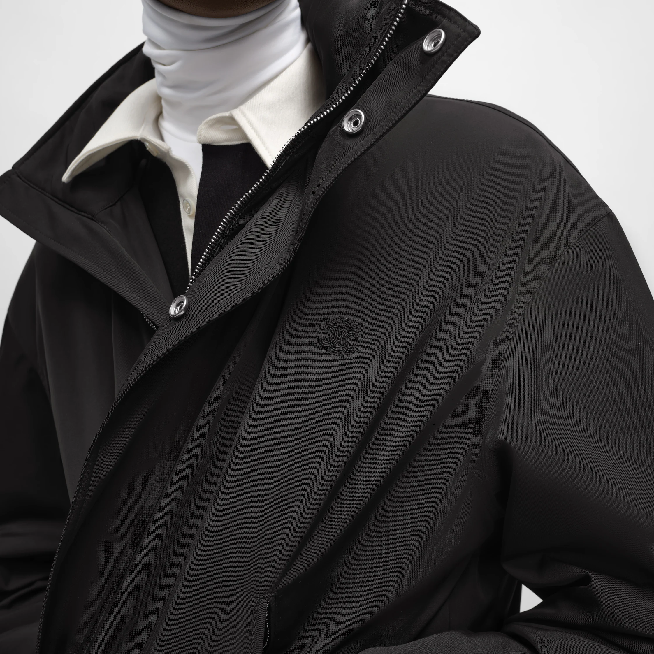 WINDBREAKER aus Nylon-Twill