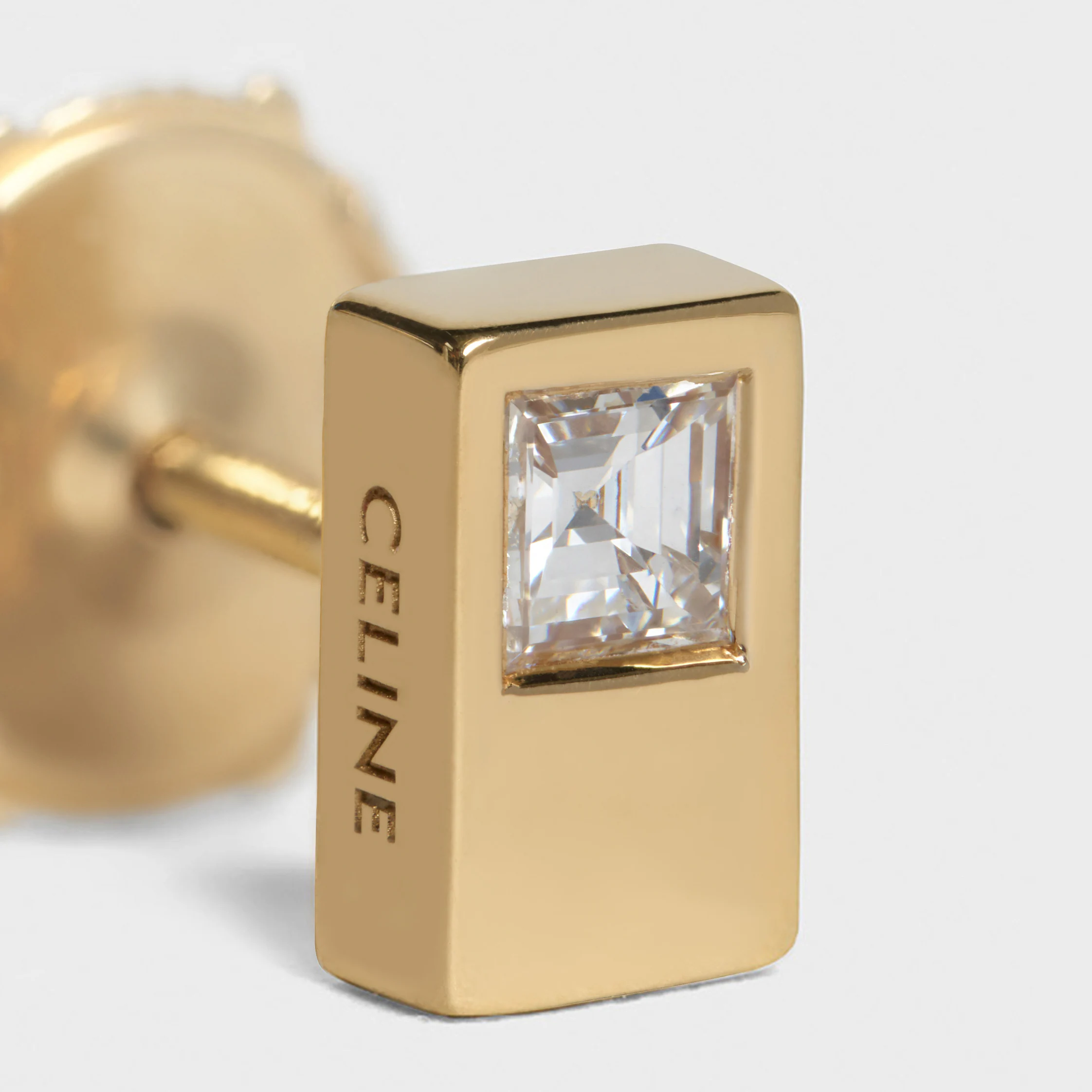 Celine sentimentale Doppel-Quadrat-Ohrstecker aus Gelbgold und Diamant