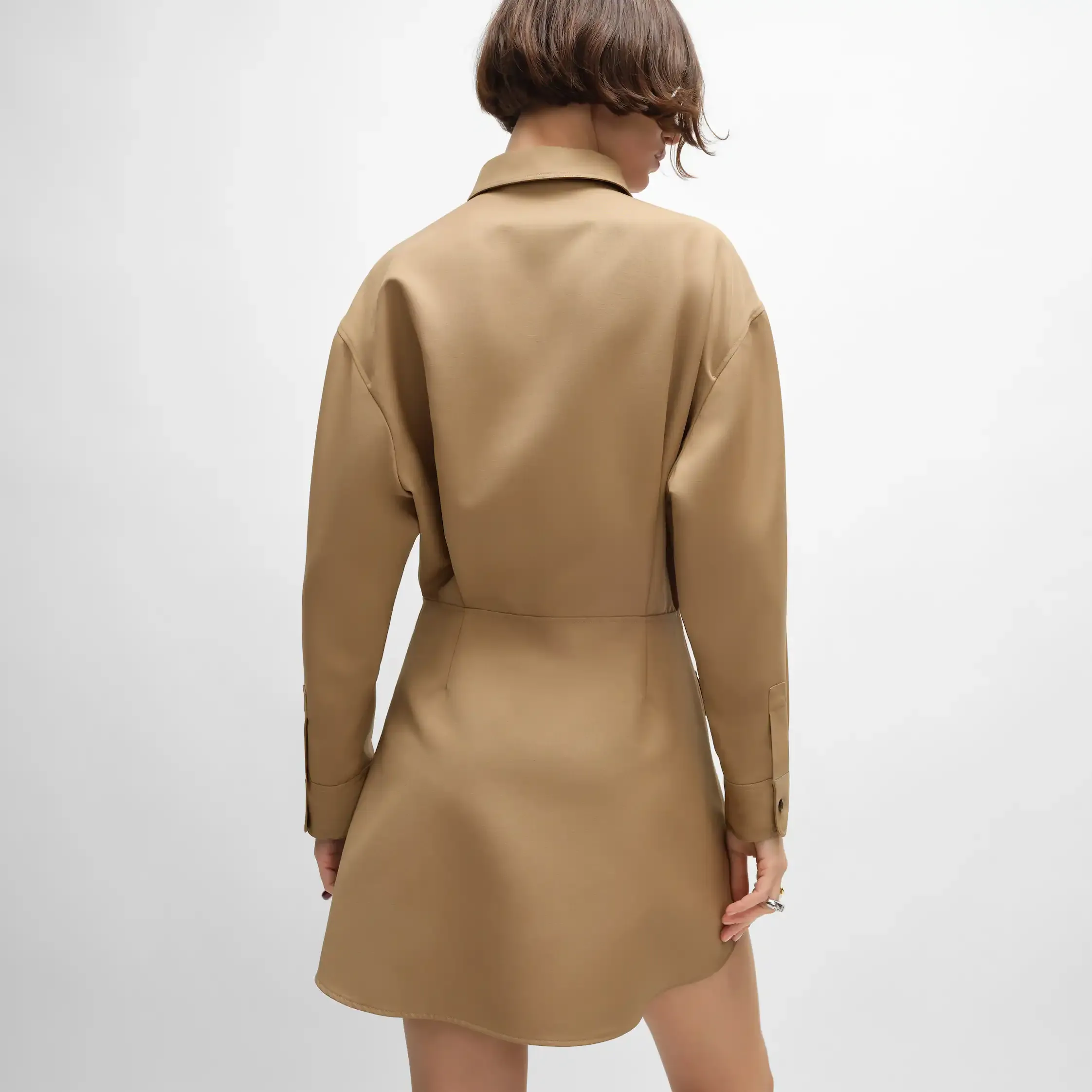 Kleid aus Wolle