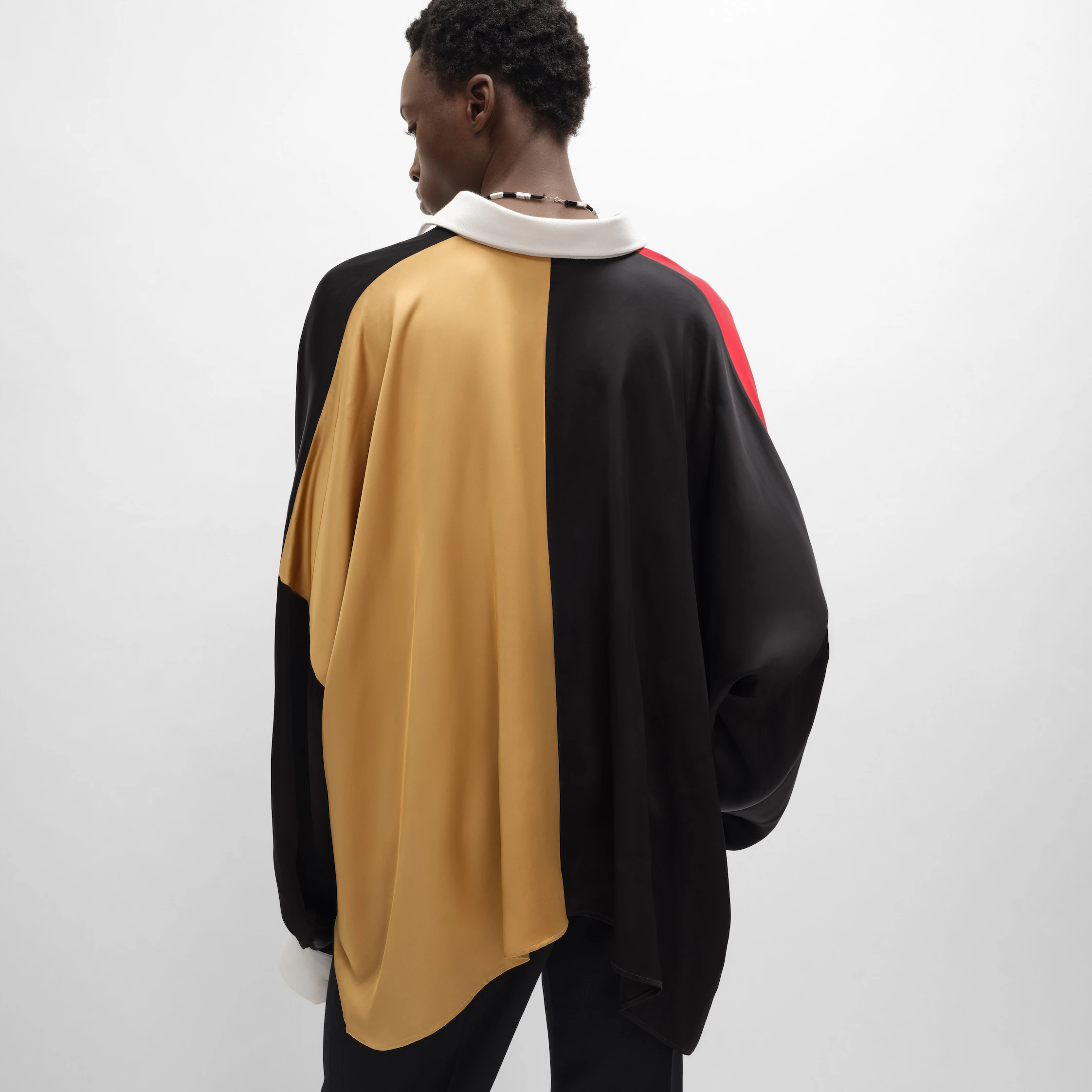 Polo-Shirt aus Viskose-Satin
