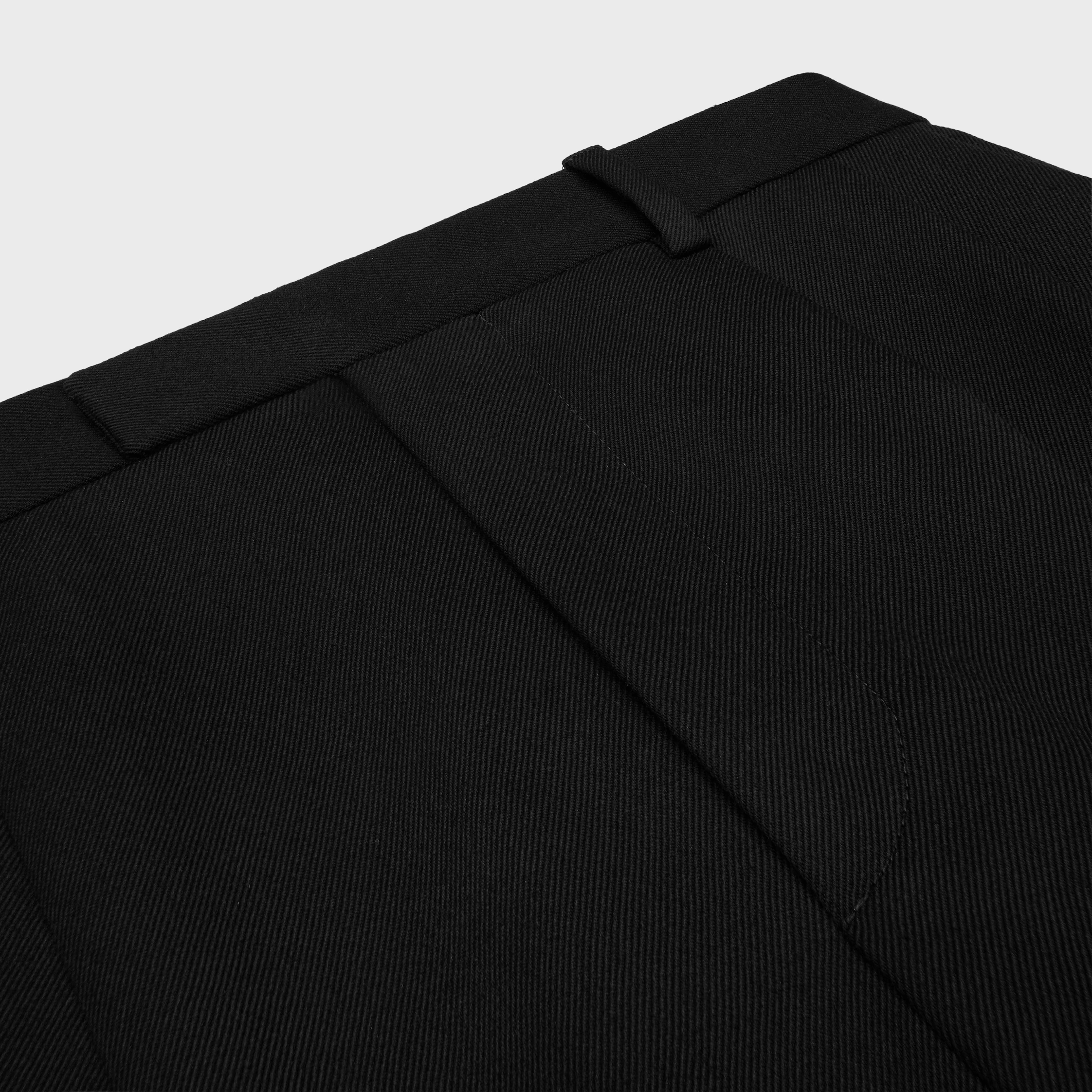 Hosen aus Wollstoff im Diagonal-Design