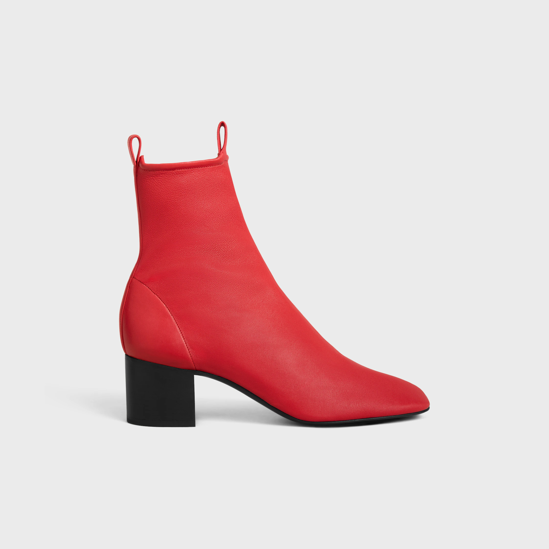 CHERI - ZIPPED BOOT IN Stretch-Lammfell