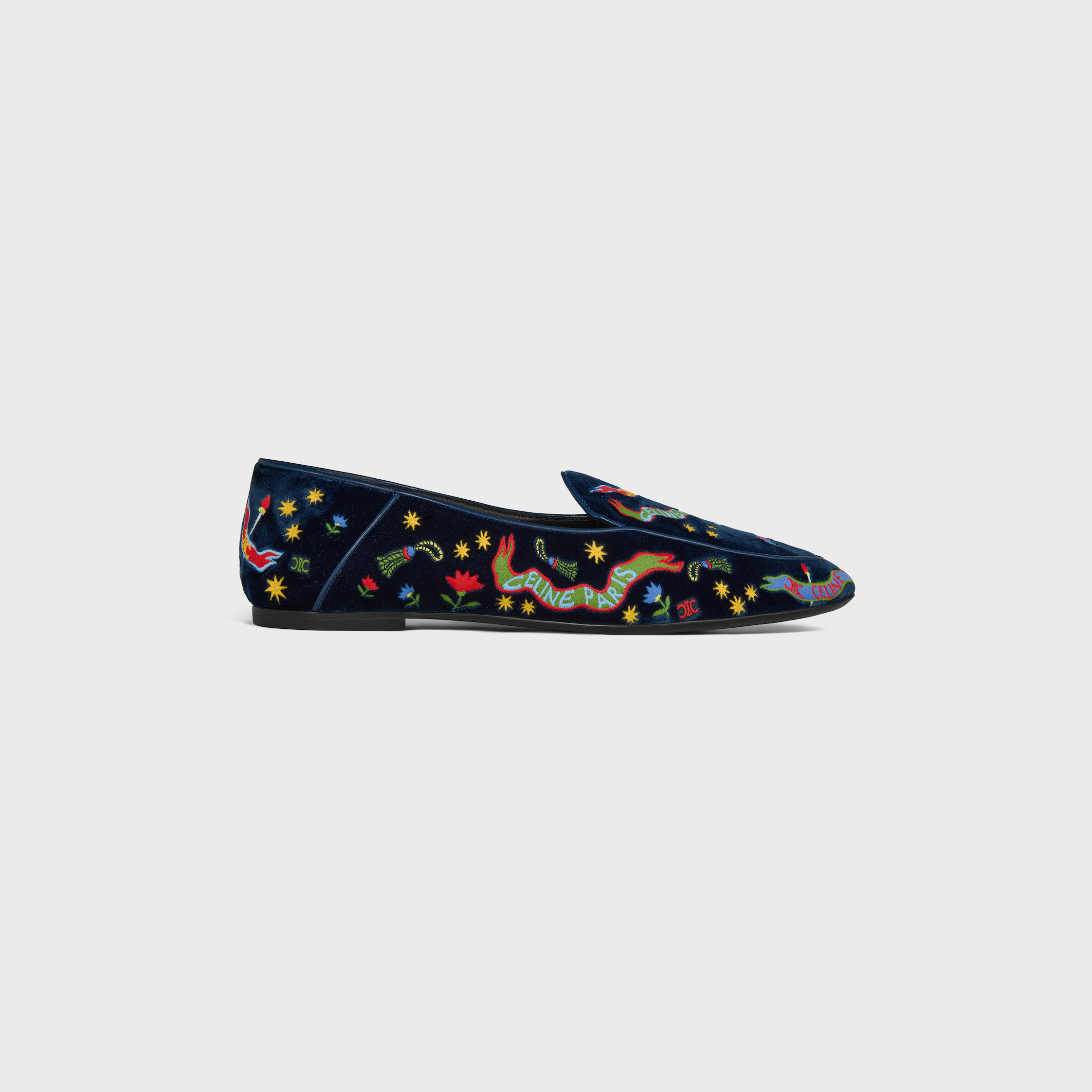AURA LOAFER IN COLLEGE MIT GESTICKTEM KAROVELL
