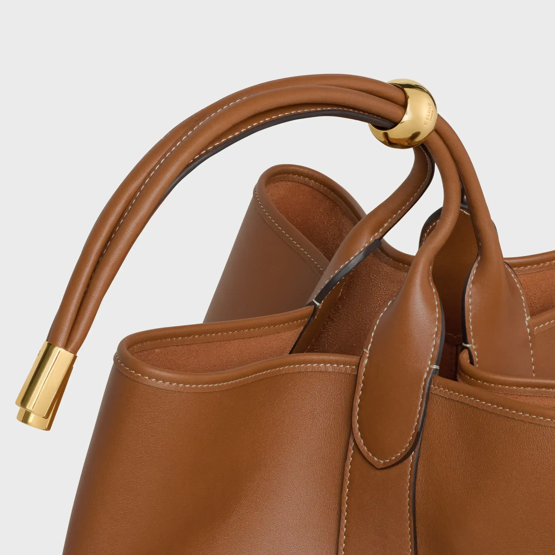 GROßE TROCKENBETTEN-TASCHE AUS WEICHEM GLATTEN KALBSLEDER