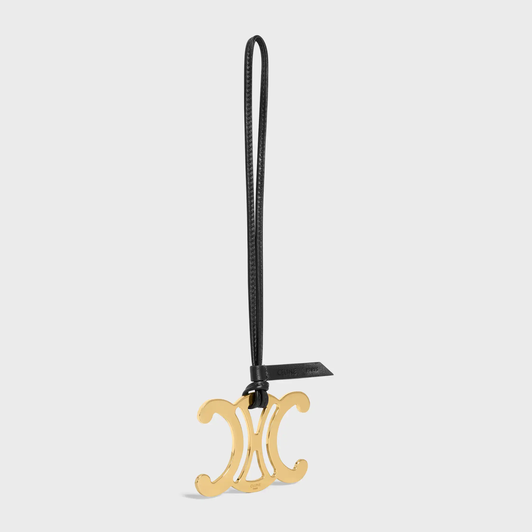MAXI TRIOMPHE CHARM AUS METALL UND GLATTEN LAMMLEDER