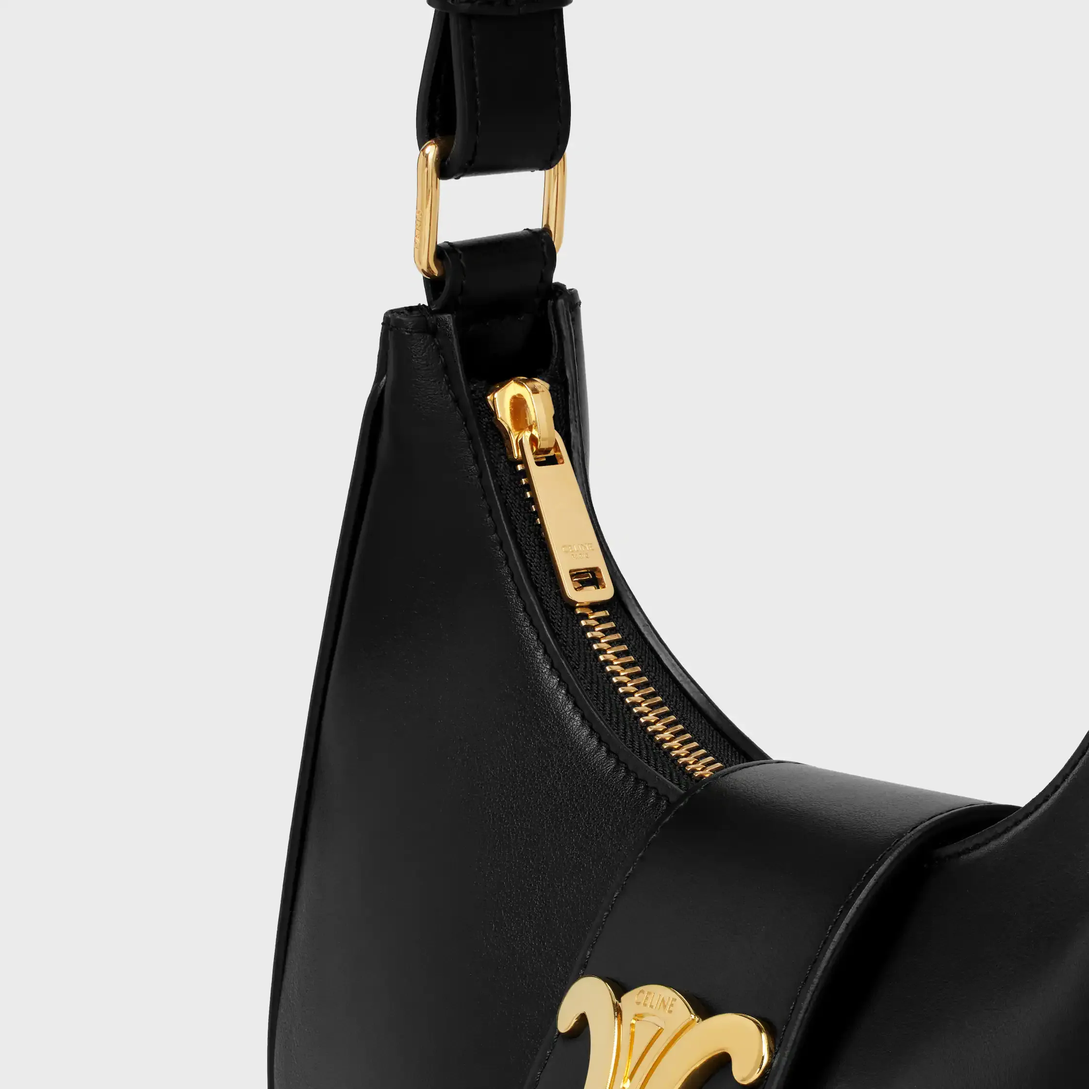 MEDIUM AVA TRIOMPHE TASCHE AUS GLATTES RINDLEDER