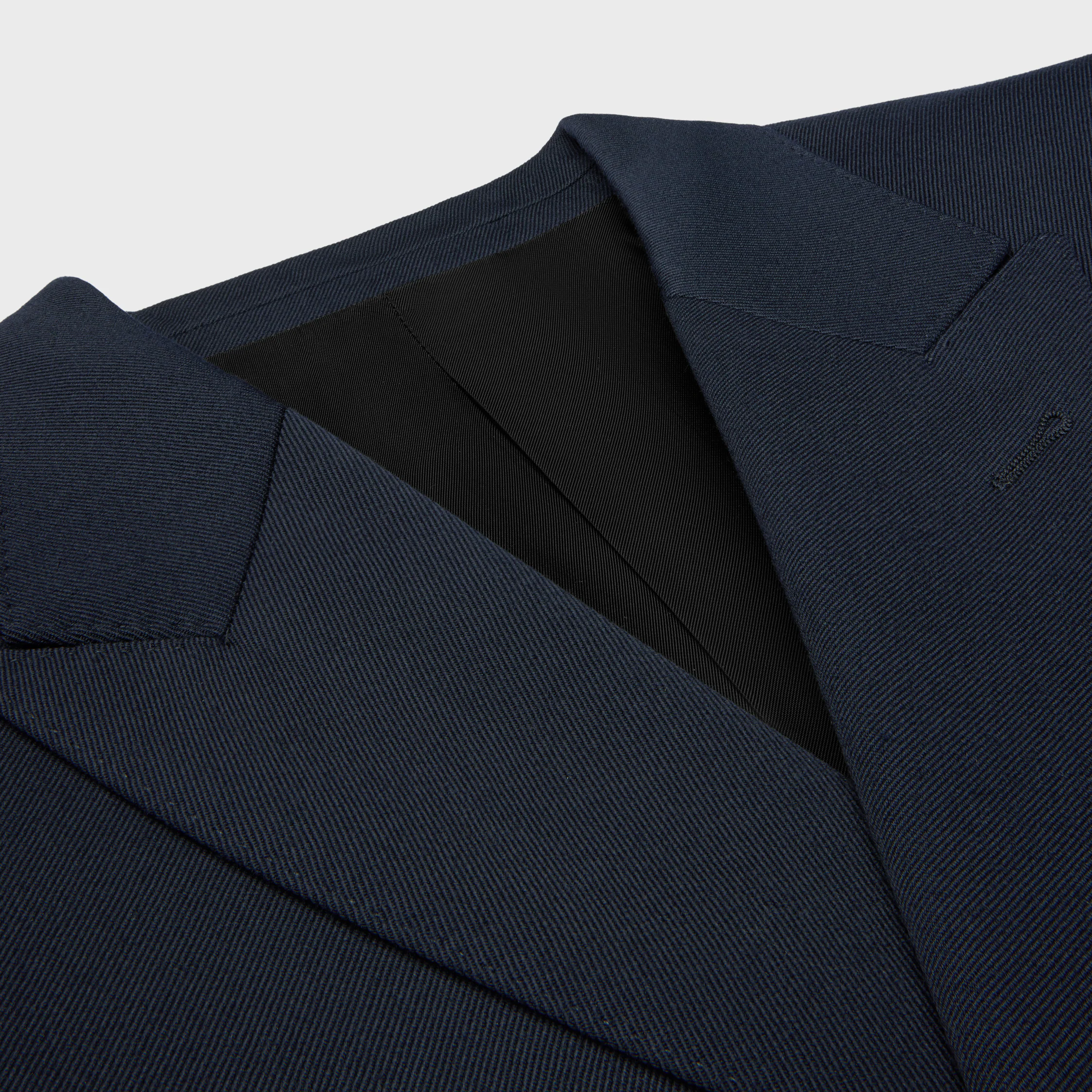 CLASSIC JACKE AUS DIAGONALER WOLLE