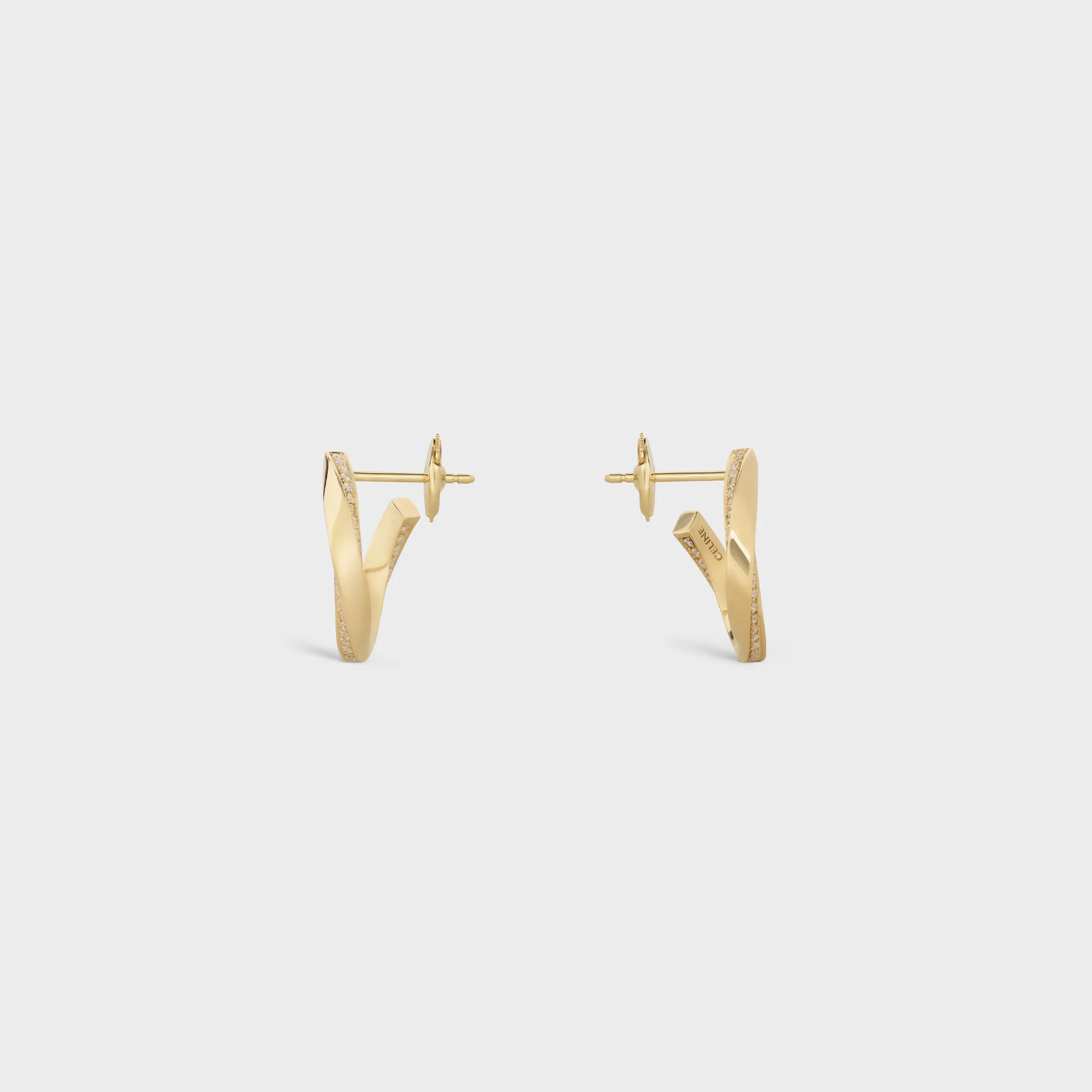Ohrstecker mit Torsionsfunktion in Gelbgold und Diamanten