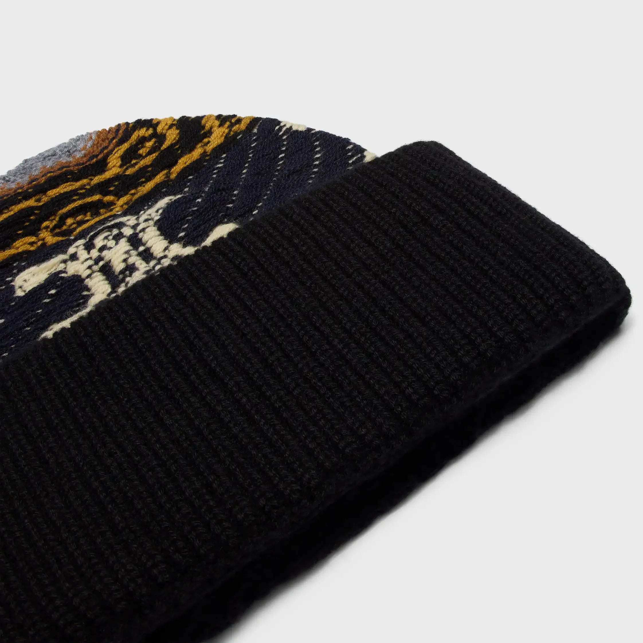 Beanie IN Jacquard-Kaschmir