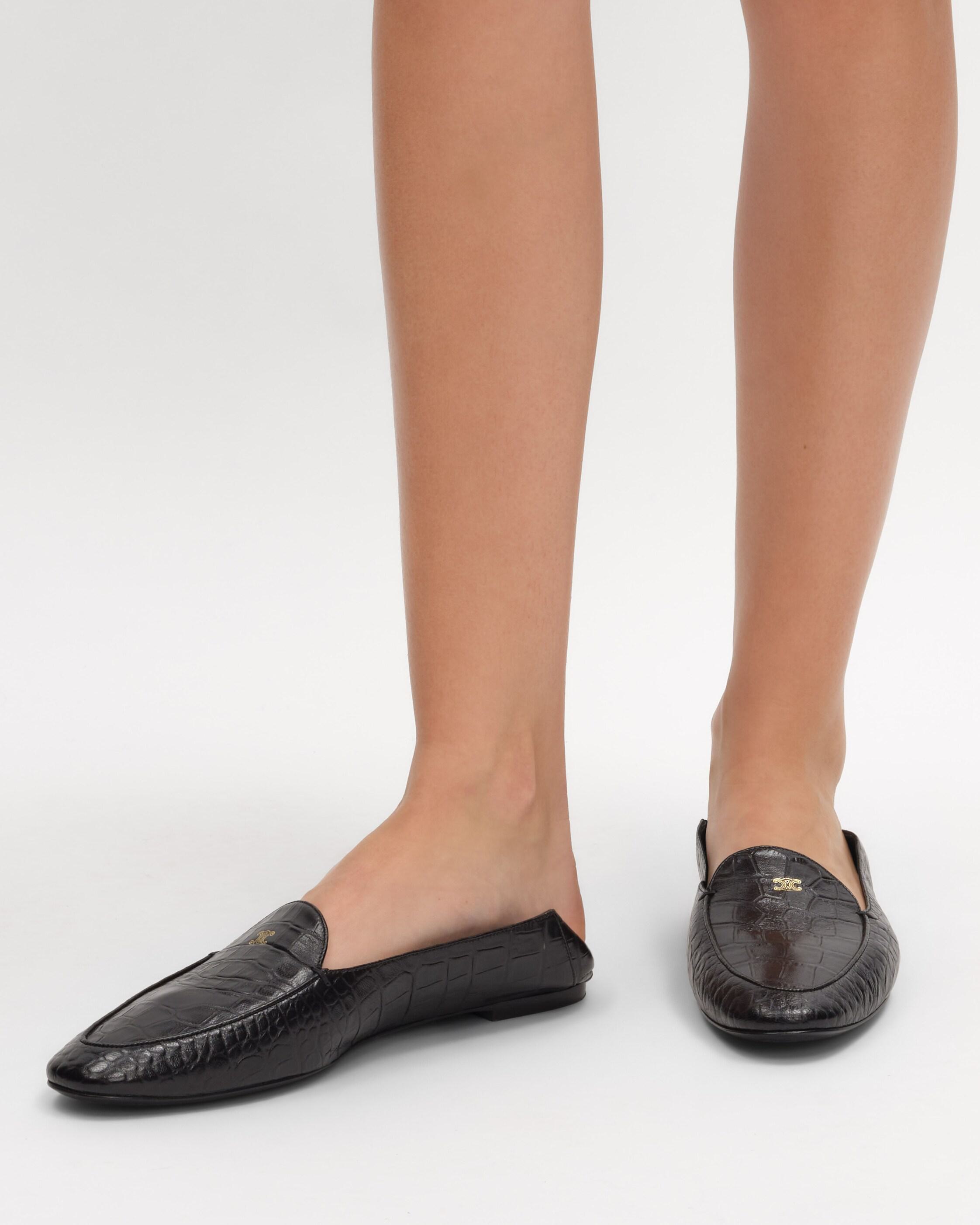 AURA LOAFER AUS KROKODILGEPRÄGTEM LAMMLEDER