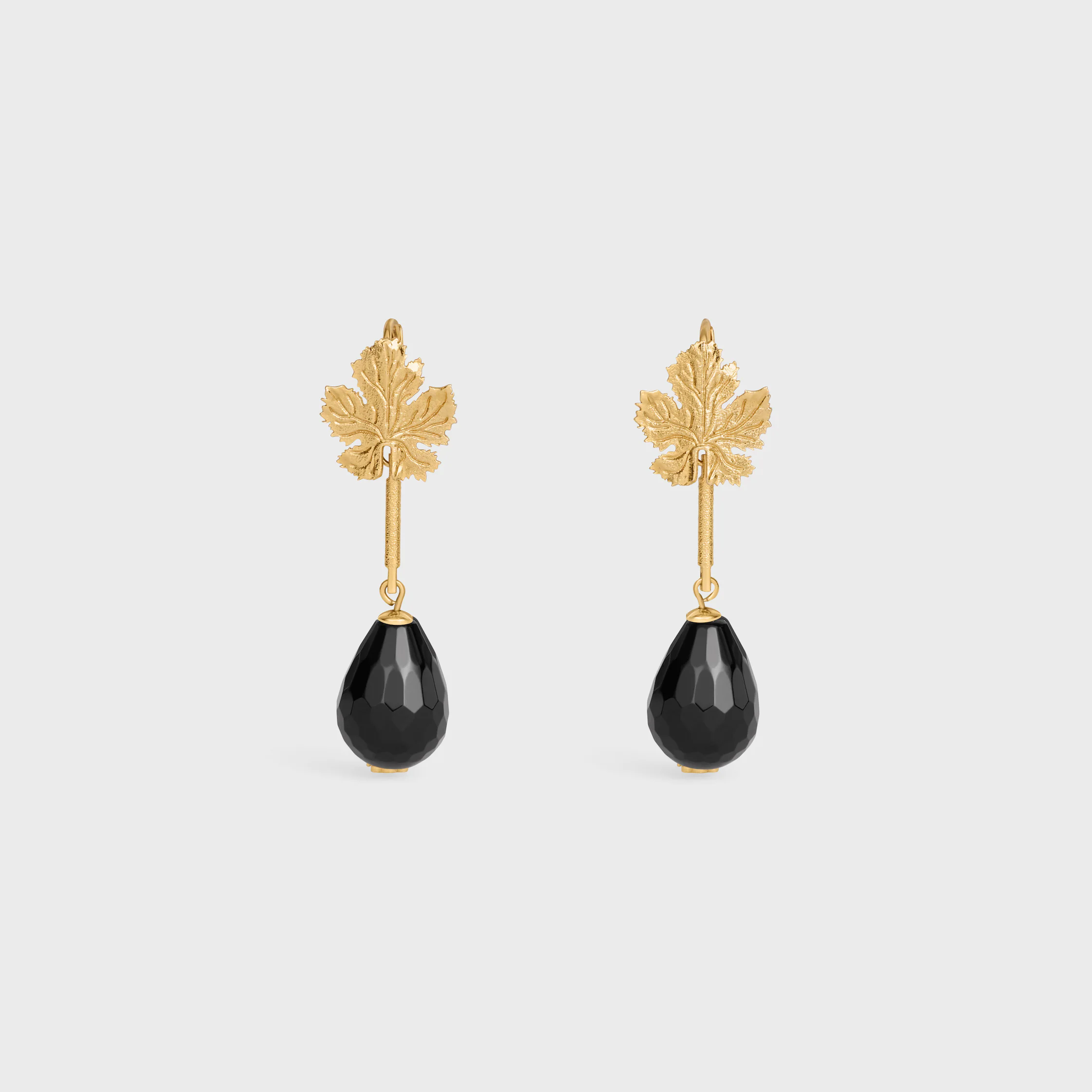 Green Thumb Ohrhänger aus Onyx und Messing mit Goldfinish