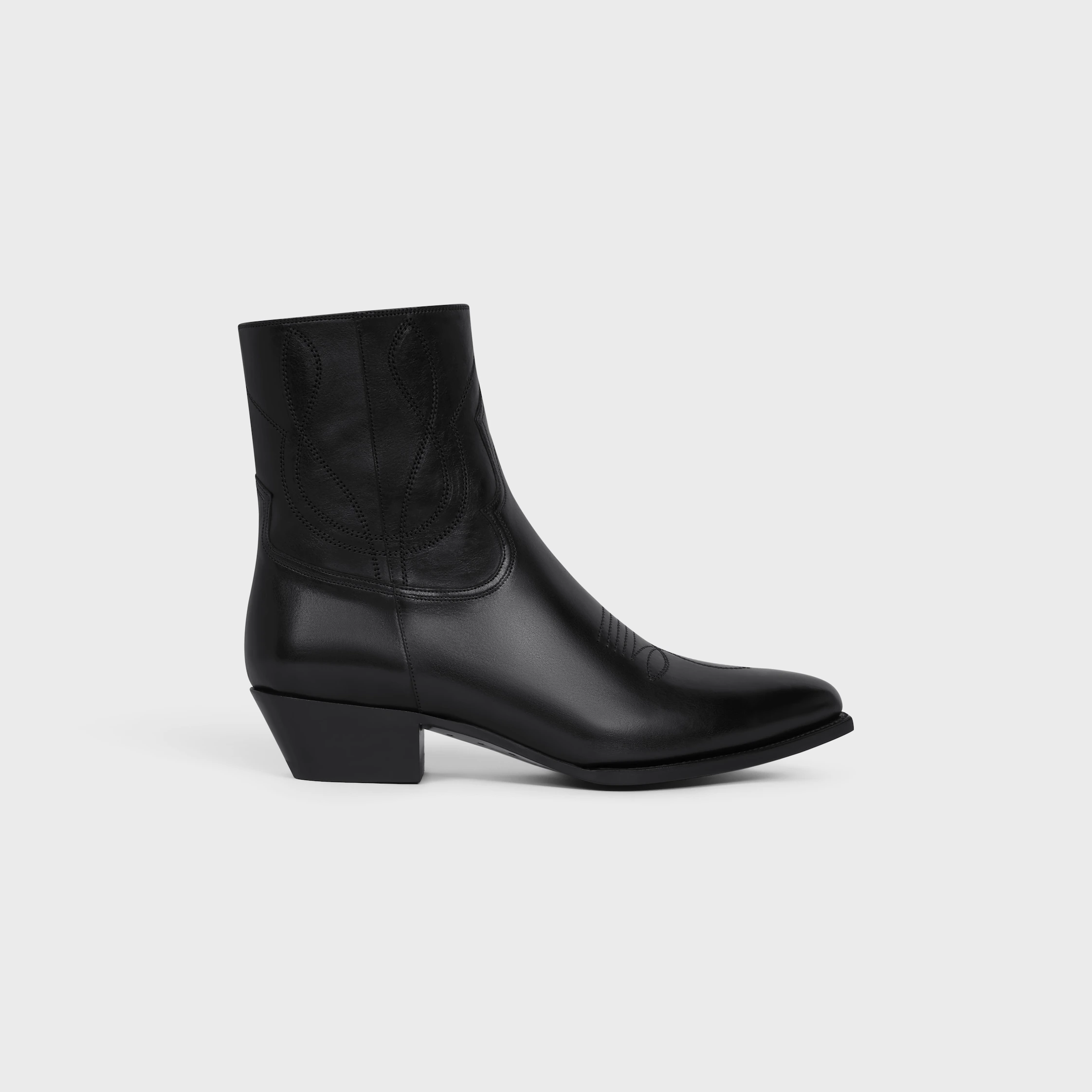 CELINE WESTERN ZIPPED BOOTS aus Kalbsleder